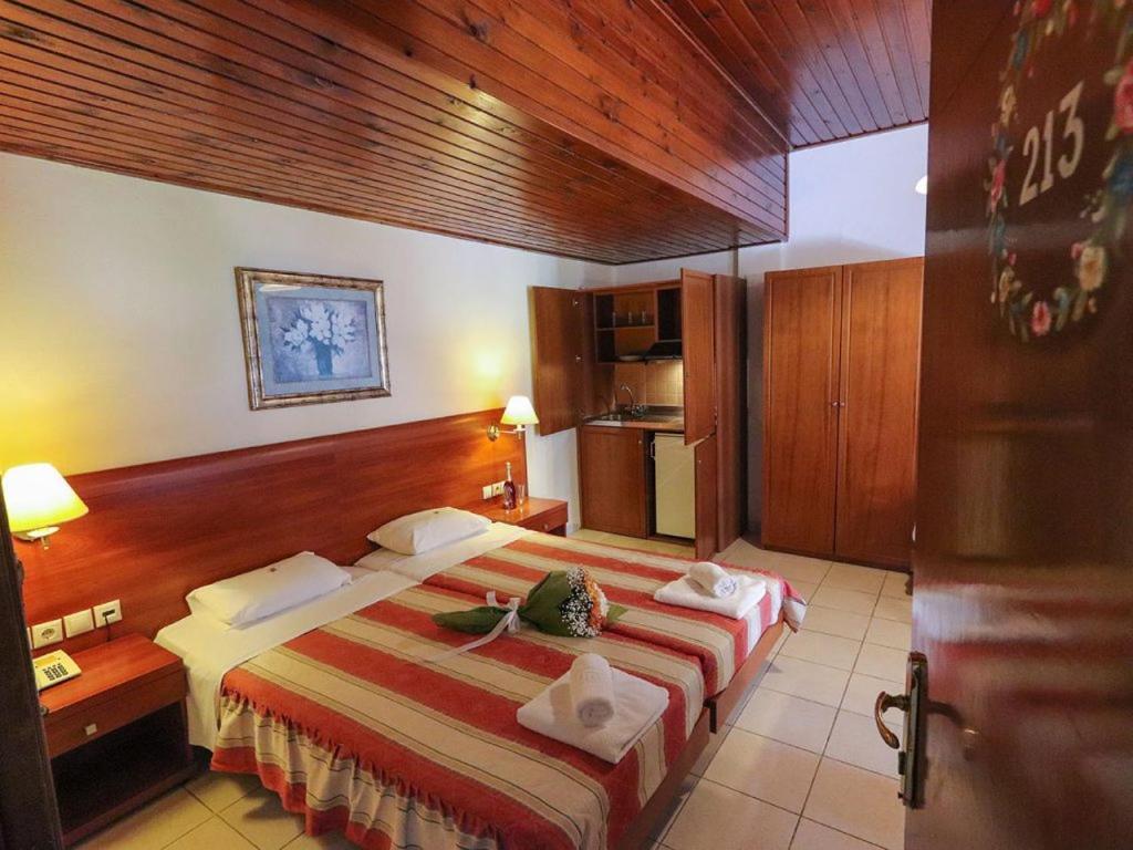 Spa Hotel Alex Loutra Edipsou  Exterior foto